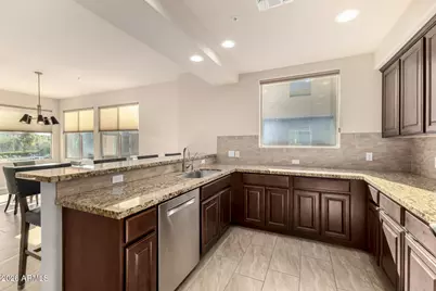 17850 N 68th Street #2088, Phoenix, AZ 85054 - Photo 11