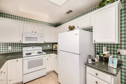 8508 W Utopia Road, Peoria, AZ 85382 - Photo 13