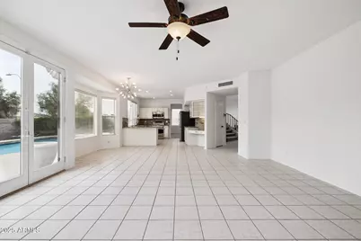 15825 S 1st Avenue, Phoenix, AZ 85045 - Photo 9