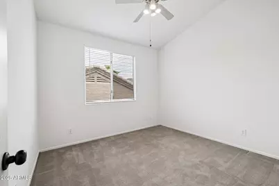 15825 S 1st Avenue, Phoenix, AZ 85045 - Photo 35