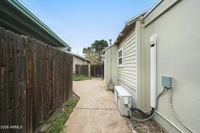 1023 E Meadowbrook Avenue #2, Phoenix, AZ 85014 - Photo 25