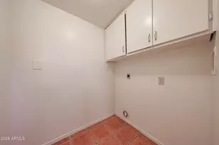 1023 E Meadowbrook Ave, Phoenix, AZ 85014 - Photo 17