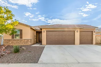 18083 W Wolf Street, Goodyear, AZ 85395 - Photo 1