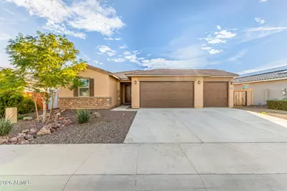 18083 W Wolf Street, Goodyear, AZ 85395 - Photo 1
