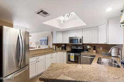 16739 E El Lago Boulevard #103, Fountain Hills, AZ 85268 - Photo 13