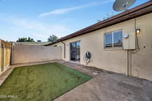 3421 W Tangerine Ln, Phoenix, AZ 85051 - Photo 17