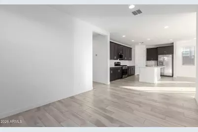 5630 S 26th Lane, Phoenix, AZ 85041 - Photo 3