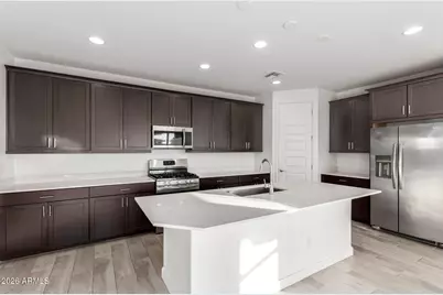 5630 S 26th Lane, Phoenix, AZ 85041 - Photo 7