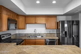 1920 E Maryland Ave, Phoenix, AZ 85016 - Photo 27