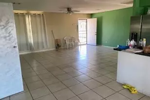 3146 N 64th Dr, Phoenix, AZ 85033 - Photo 3