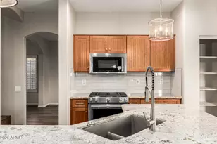 26249 N 45th Pl, Phoenix, AZ 85050 - Photo 23