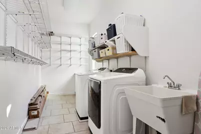 866 E Lowell Avenue, Gilbert, AZ 85295 - Photo 33