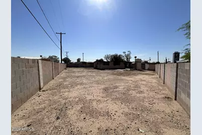 4417 N 36th Drive, Phoenix, AZ 85019 - Photo 5