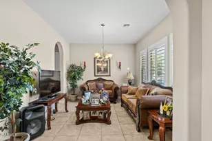 2915 E Constance Wy, Phoenix, AZ 85042 - Photo 13