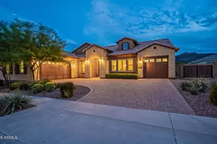 2915 E Constance Wy, Phoenix, AZ 85042 - Photo 3