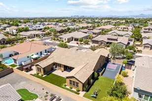 2915 E Constance Wy, Phoenix, AZ 85042 - Photo 9