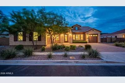 2915 E Constance Way, Phoenix, AZ 85042 - Photo 5