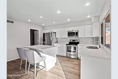 3233 W Mandalay Lane, Phoenix, AZ 85053 - Photo 15