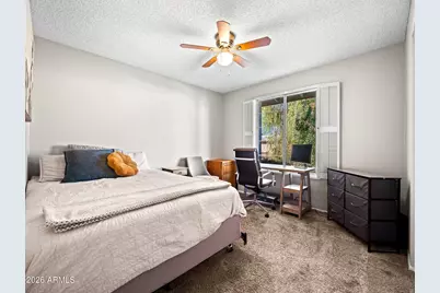 3233 W Mandalay Lane, Phoenix, AZ 85053 - Photo 7