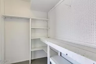 3233 W Mandalay Ln, Phoenix, AZ 85053 - Photo 23