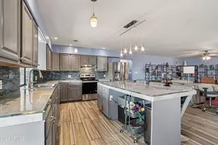 35190 S April Dr, Black Canyon City, AZ 85324 - Photo 13