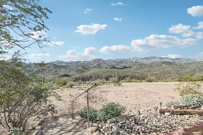 35190 S April Drive, Black Canyon City, AZ 85324 - Photo 29