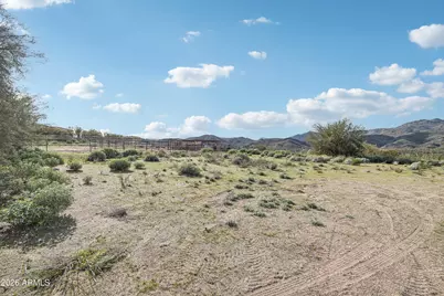35190 S April Drive, Black Canyon City, AZ 85324 - Photo 37