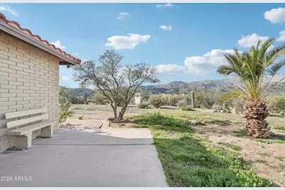 35190 S April Drive, Black Canyon City, AZ 85324 - Photo 37