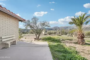 35190 S April Dr, Black Canyon City, AZ 85324 - Photo 37