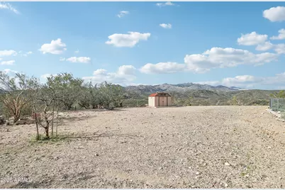 35190 S April Drive, Black Canyon City, AZ 85324 - Photo 27