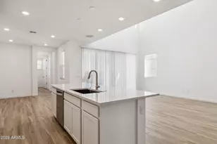 6995 W Buckhorn Trail, Peoria, AZ 85383 - Photo 15