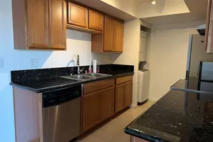 740 W Elm St, Phoenix, AZ 85013 - Photo 9