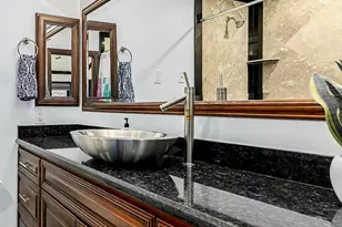 5760 N Scottsdale Rd, Paradise Valley, AZ 85253 - Photo 15