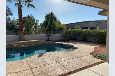 18141 W Tasha Drive, Surprise, AZ 85388 - Photo 5