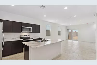 8317 W Banks Court, Florence, AZ 85132 - Photo 3