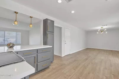 4503 W Palo Verde Avenue, Glendale, AZ 85302 - Photo 11