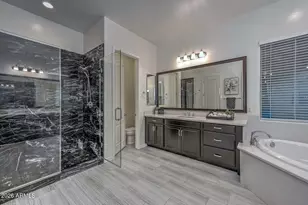 9326 W Daley Ln, Peoria, AZ 85383 - Photo 17