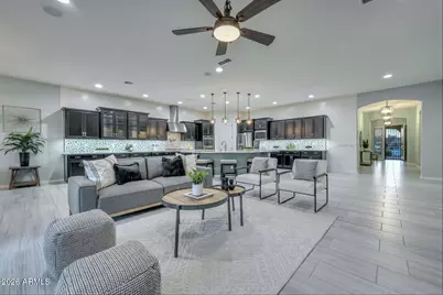 9326 W Daley Lane, Peoria, AZ 85383 - Photo 3