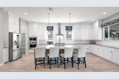 7114 W Ludlow Drive, Peoria, AZ 85381 - Photo 3