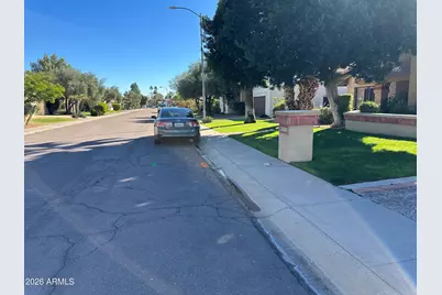 8377 E Thoroughbred Trail, Scottsdale, AZ 85258 - Photo 27