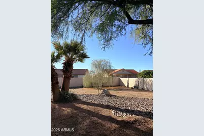 11135 E Elmhurst Drive E, Sun Lakes, AZ 85248 - Photo 9