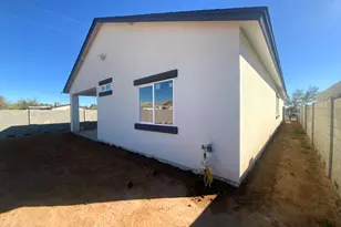 32230 N Center St, Wittmann, AZ 85361 - Photo 37