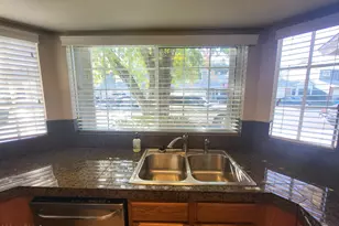 18625 N 5th Ave, Phoenix, AZ 85027 - Photo 5