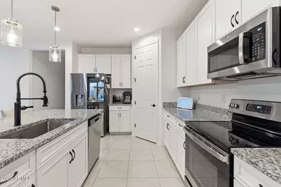 18585 W El Cortez Place, Wittmann, AZ 85361 - Photo 7