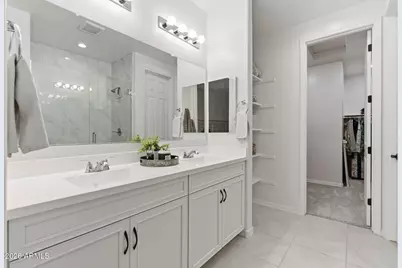 18585 W El Cortez Place, Wittmann, AZ 85361 - Photo 17