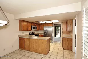 1653 N El Camino Dr, Tempe, AZ 85288 - Photo 11