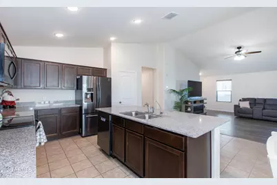 738 W Jardin Drive, Casa Grande, AZ 85122 - Photo 13