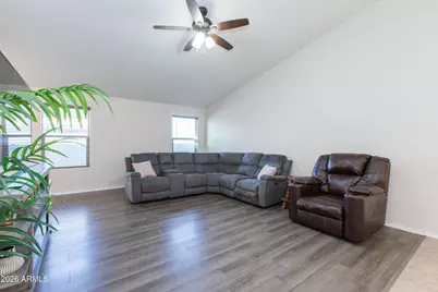 738 W Jardin Drive, Casa Grande, AZ 85122 - Photo 7