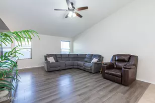 738 W Jardin Dr, Casa Grande, AZ 85122 - Photo 7