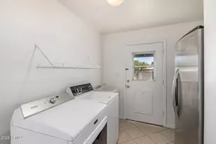 655 N Gentry Cir, Mesa, AZ 85213 - Photo 45